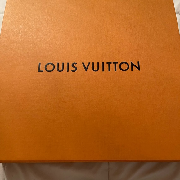 Speed 35 Louis Vuitton purse - Picture 2 of 5